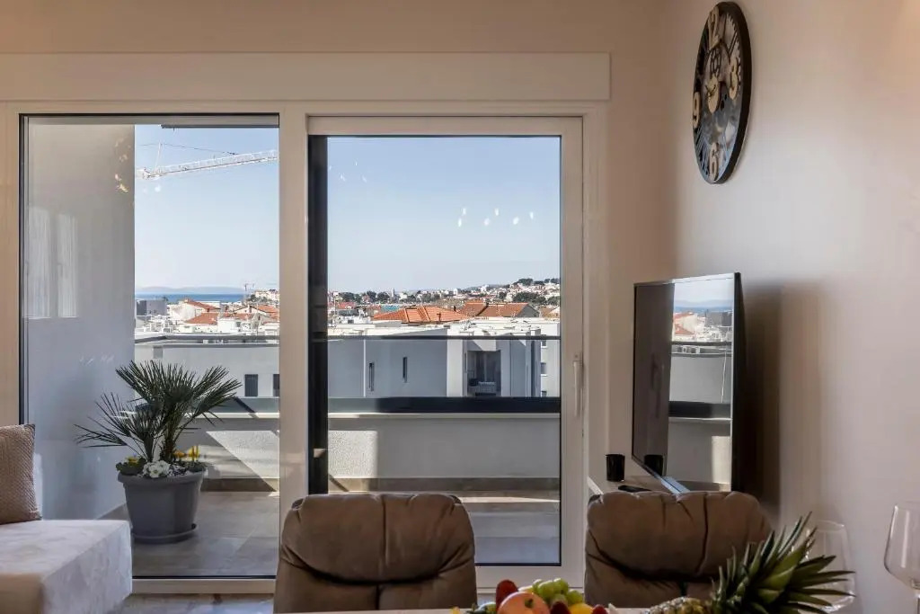 Peaceful Harmony Apartment Near Beach