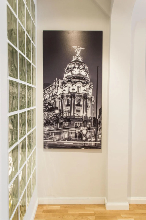 M (LM7) Downtown Madrid centro Cibeles