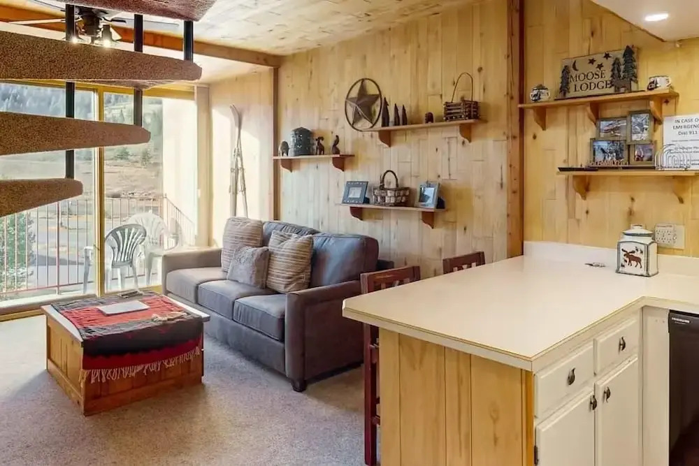 Summit House East 1 Bed Loft 2 Bath Shmb
