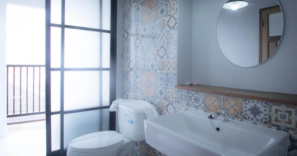 V1 Room Hotel