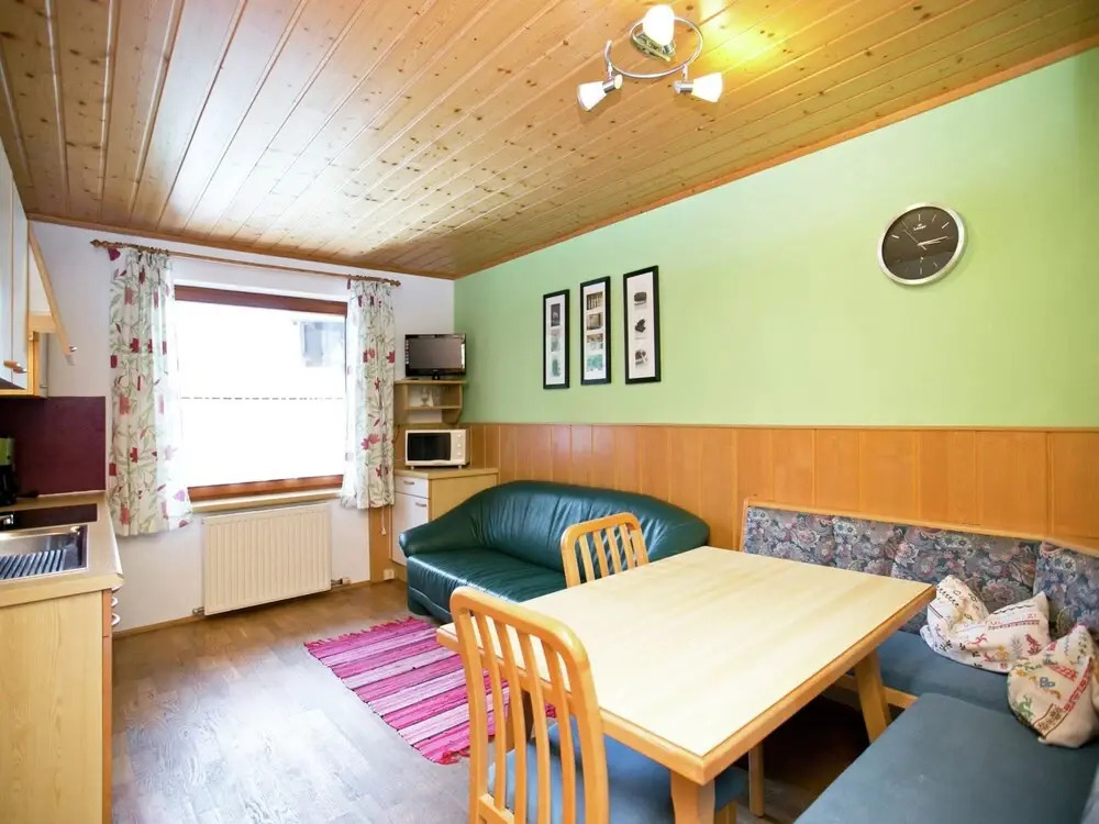 Apartment in Zauchensee Near Ski Bus