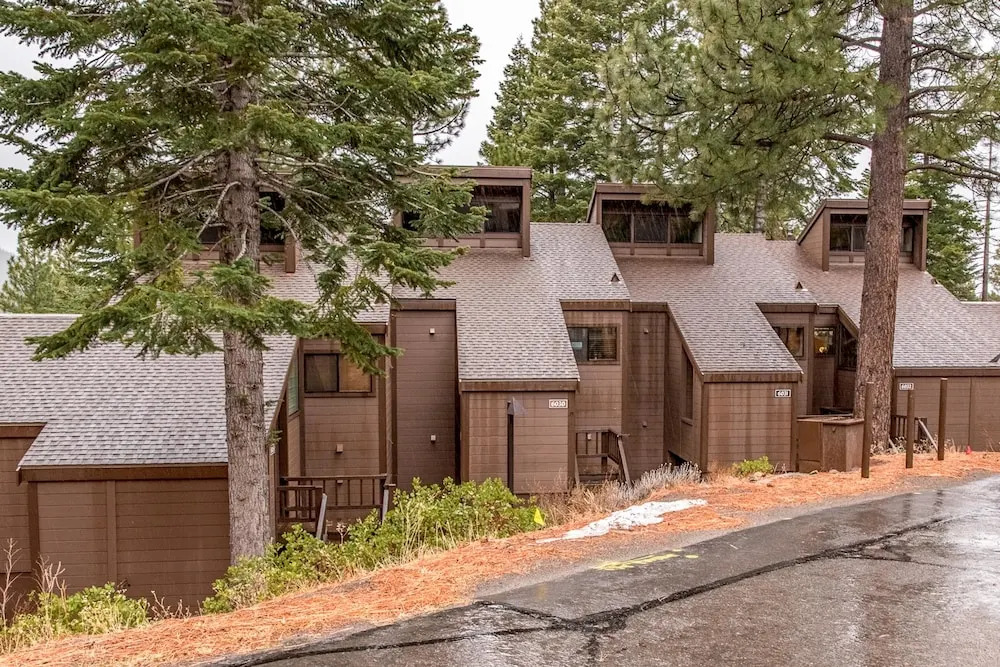 Truckee Condo 1 Mi. from Northstar by RedAwning