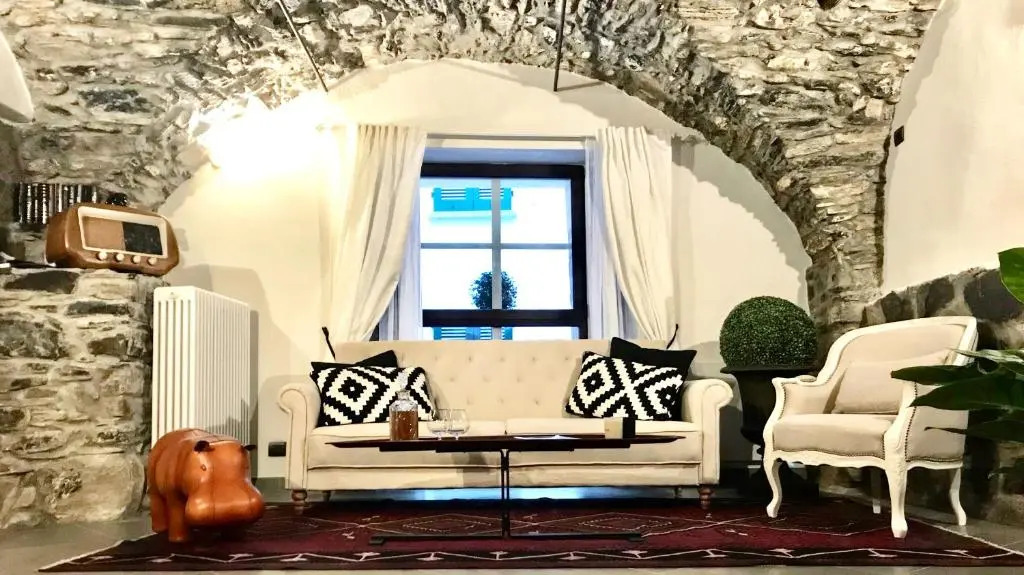LG LAKE - Boutique apartment -