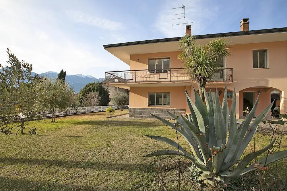 Mass Home in Arco With 2 Bedrooms and 1 Bathrooms