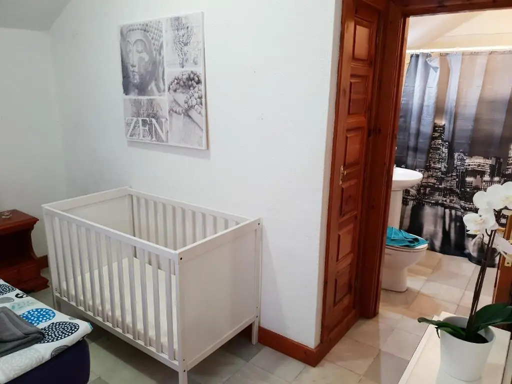 Duplex apartment No 4, close to sea and beach, heated pool, aircondition, wifi