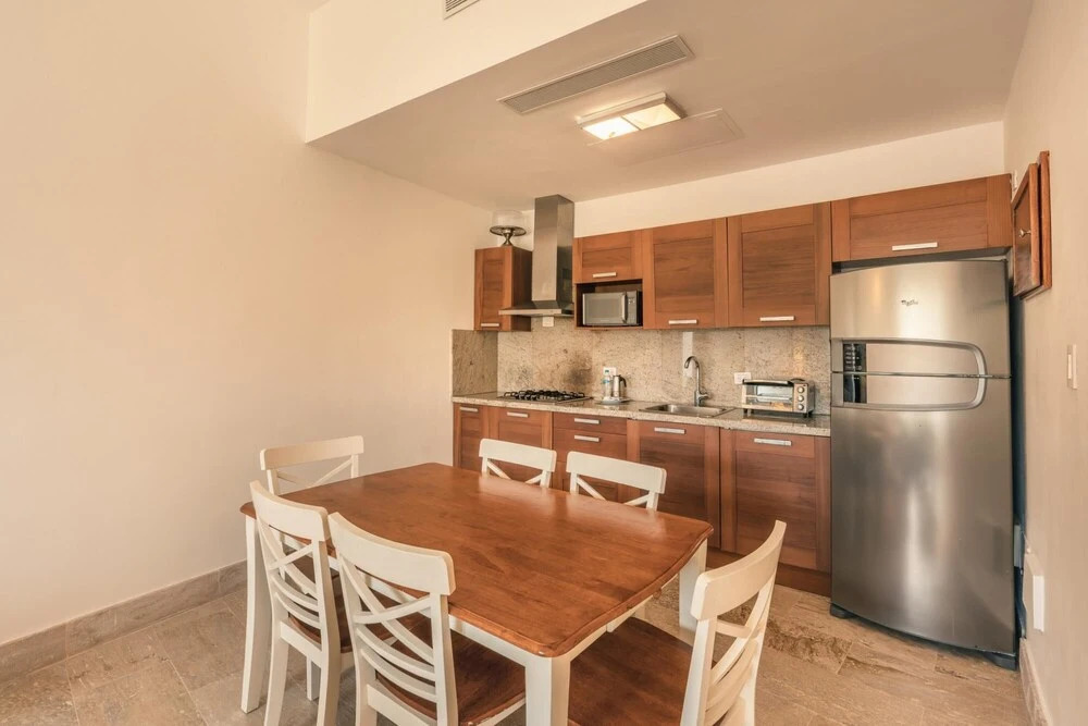 5 Guests 2 BR Jacuzzy Balcony Sublime