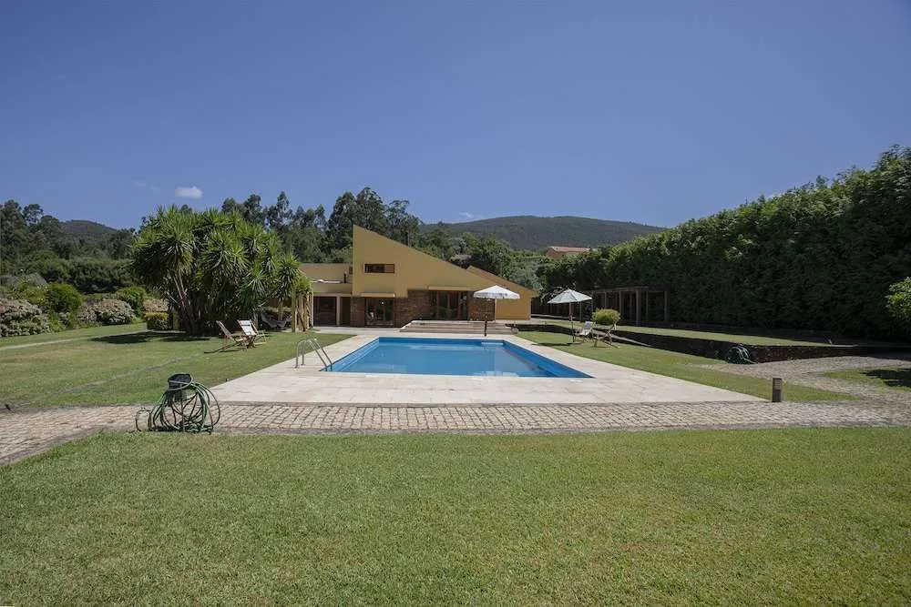 Liiiving  Caminha Countryside Pool House