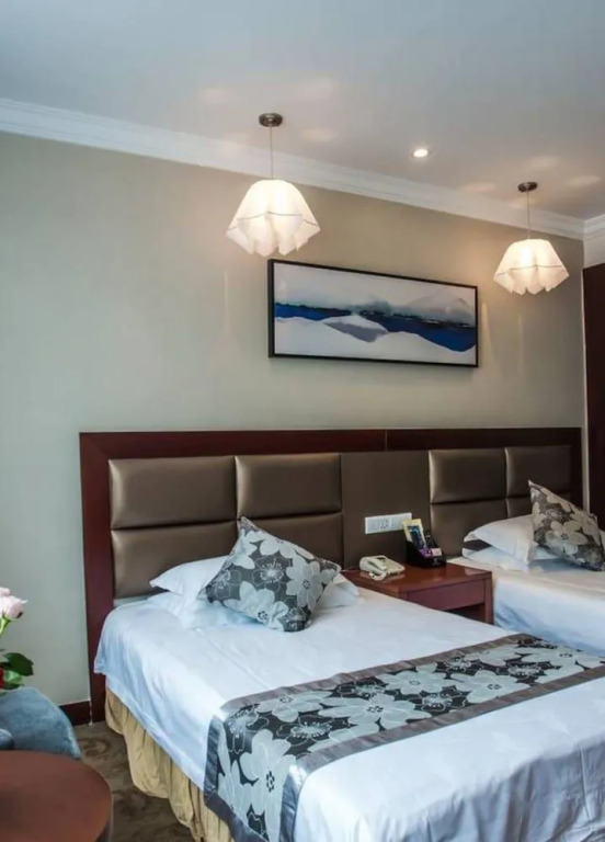 Aode Hotel