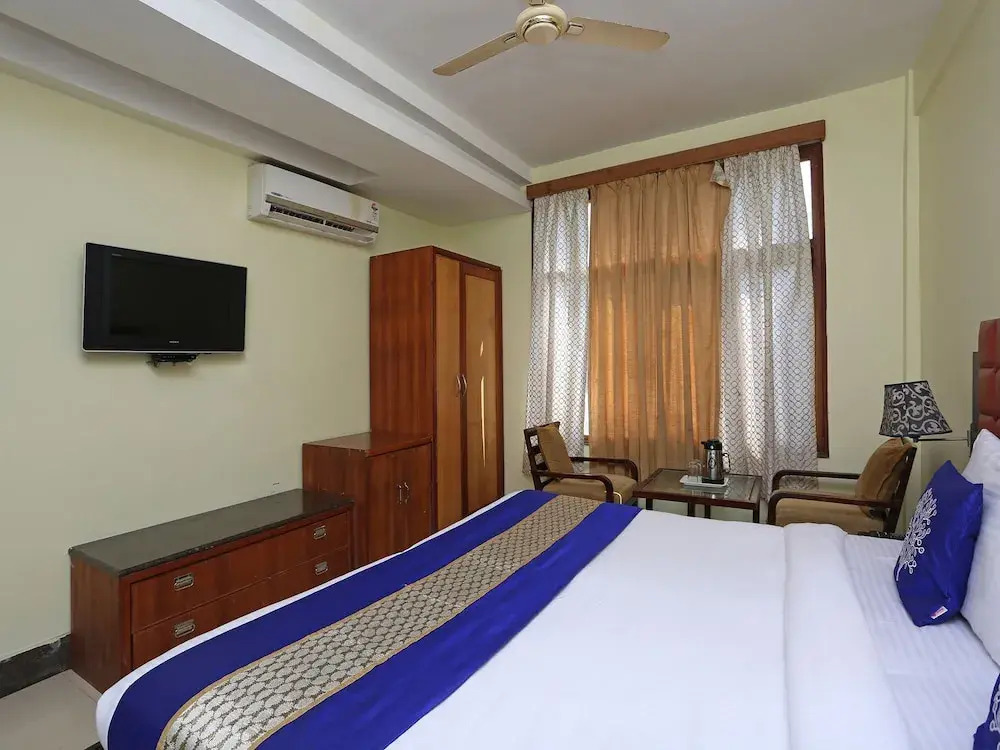 Capital O 1463 Surya Beach Inn
