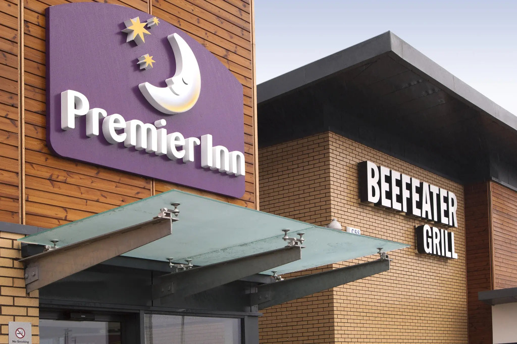 Premier Inn Glasgow Newton Mearns (M77 J4)