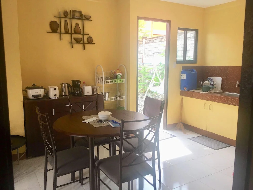 Jireh's Guests Home