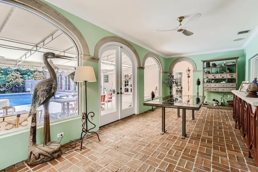 Toad Hall, 5br, 6 ba