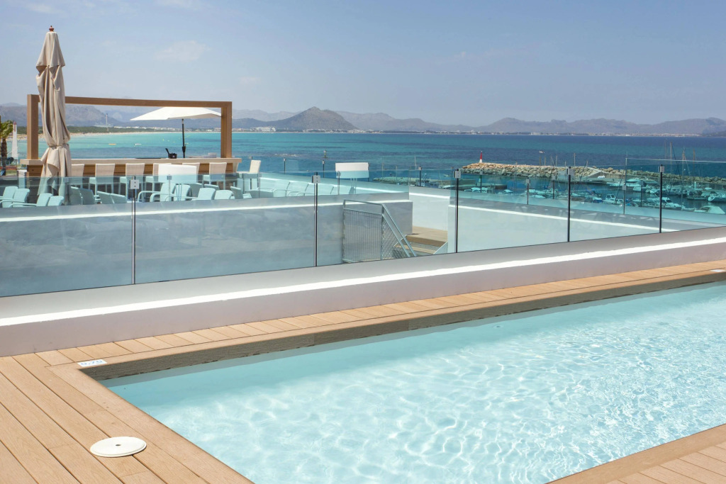 Llaut Boutique Hotel