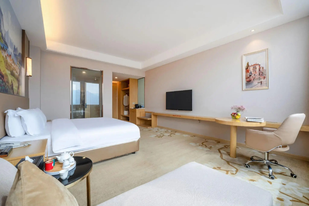 Yixiangting Juxi International Hotel