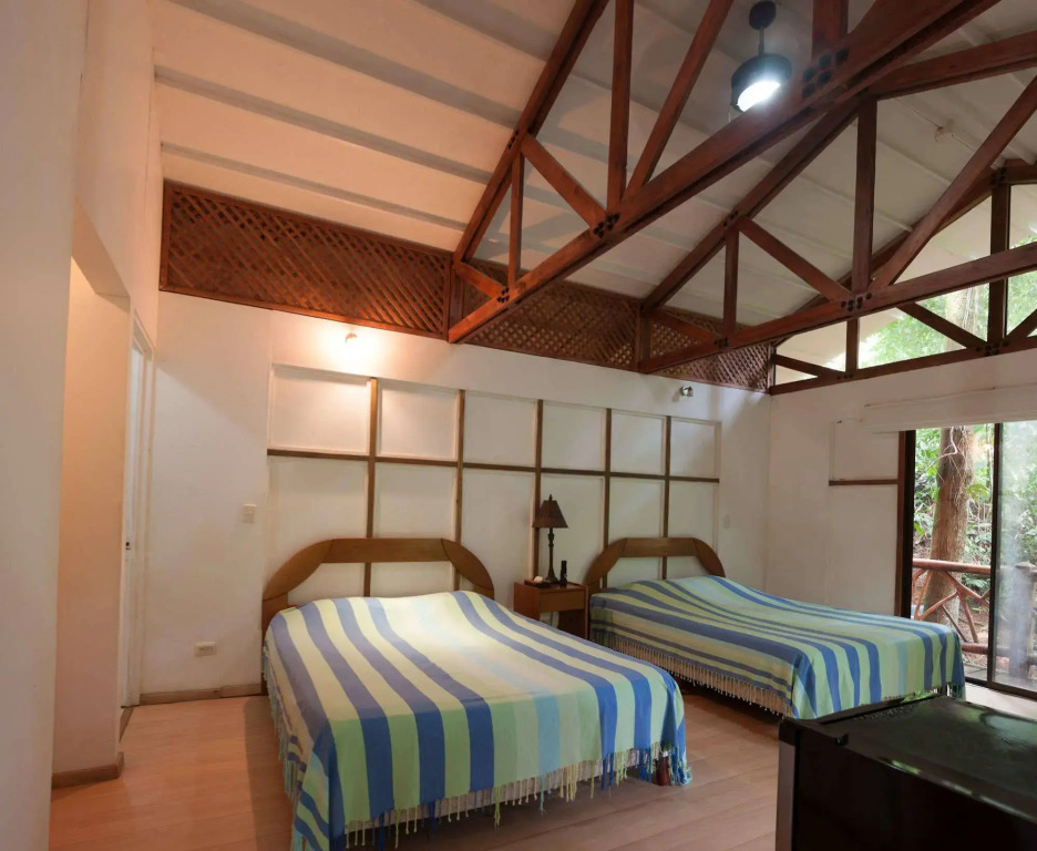 Portasol Rainforest and Ocean View Living