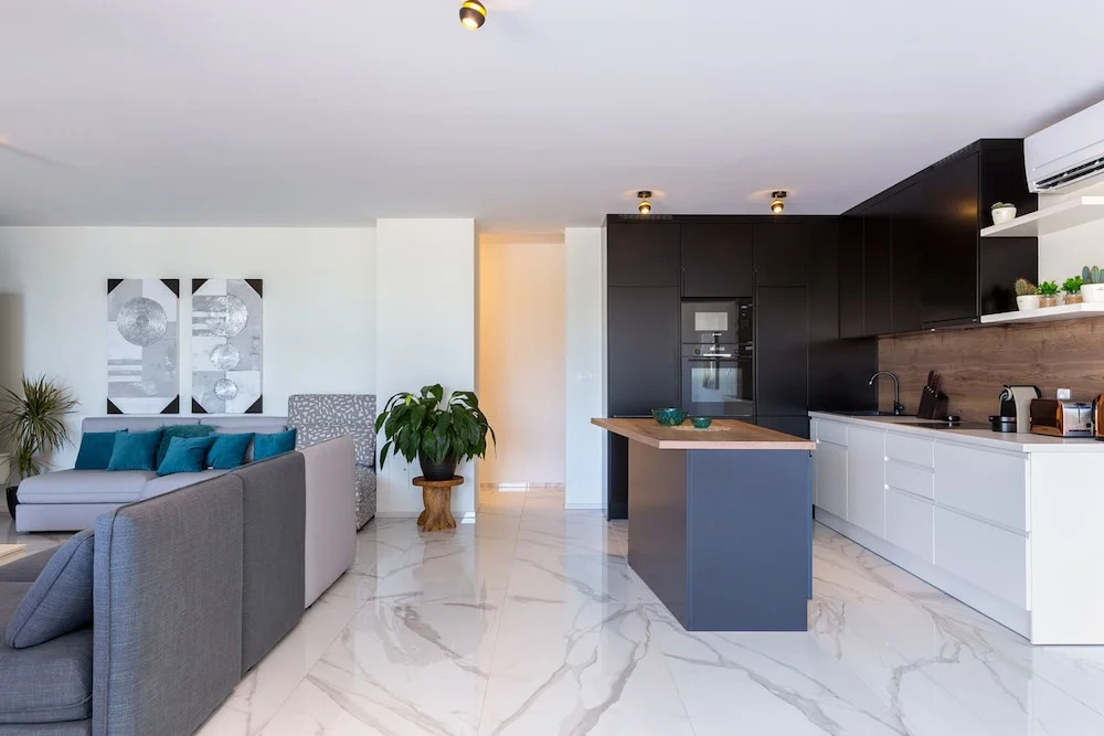 Apartment Mar