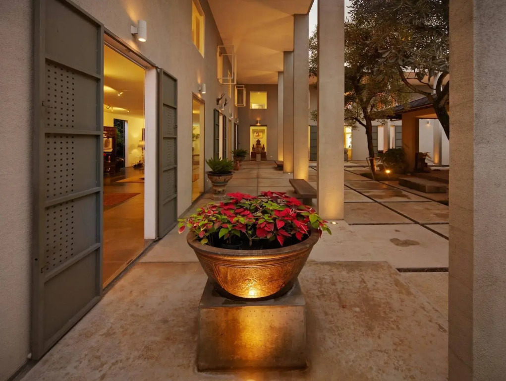 KoenoKoeni Boutique Hotel