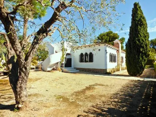 Villa Rustical Mont Roig by Interhome