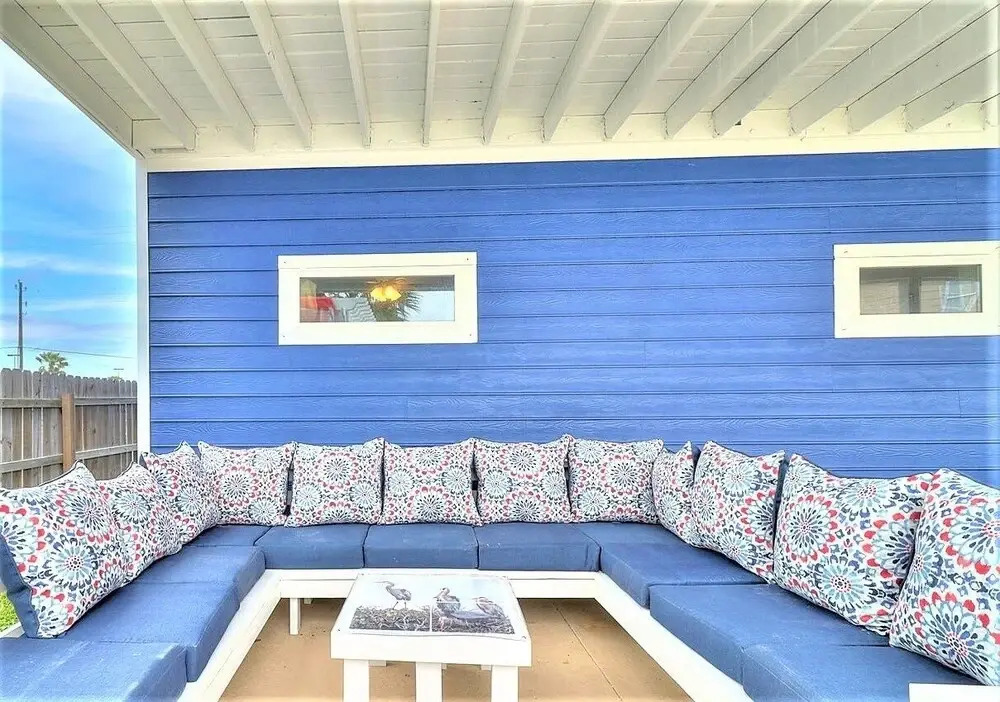 Leave of Absence - 4 Br Home