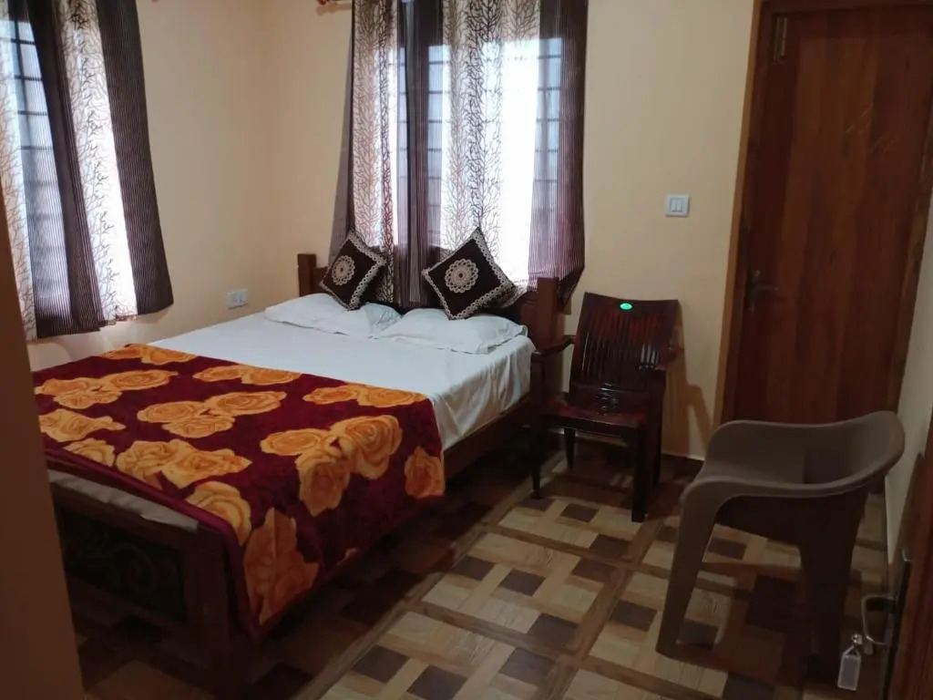 Gowtham home stay