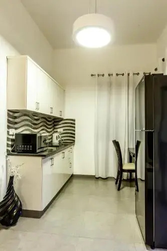 Sunset Beach Apartments