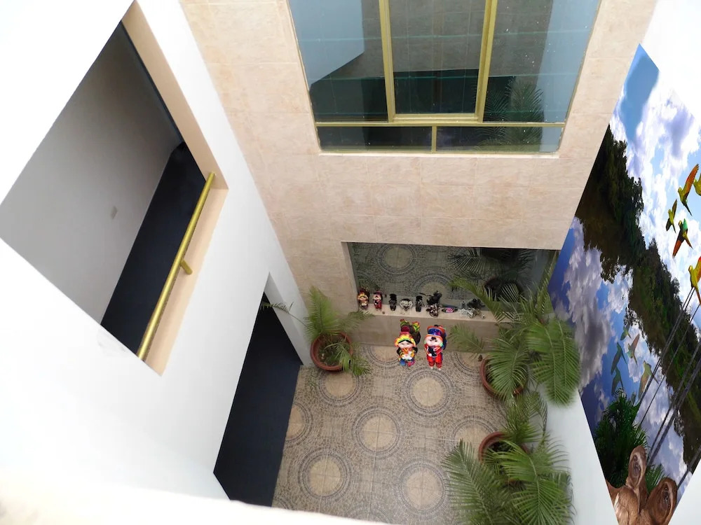 Apart Hotel