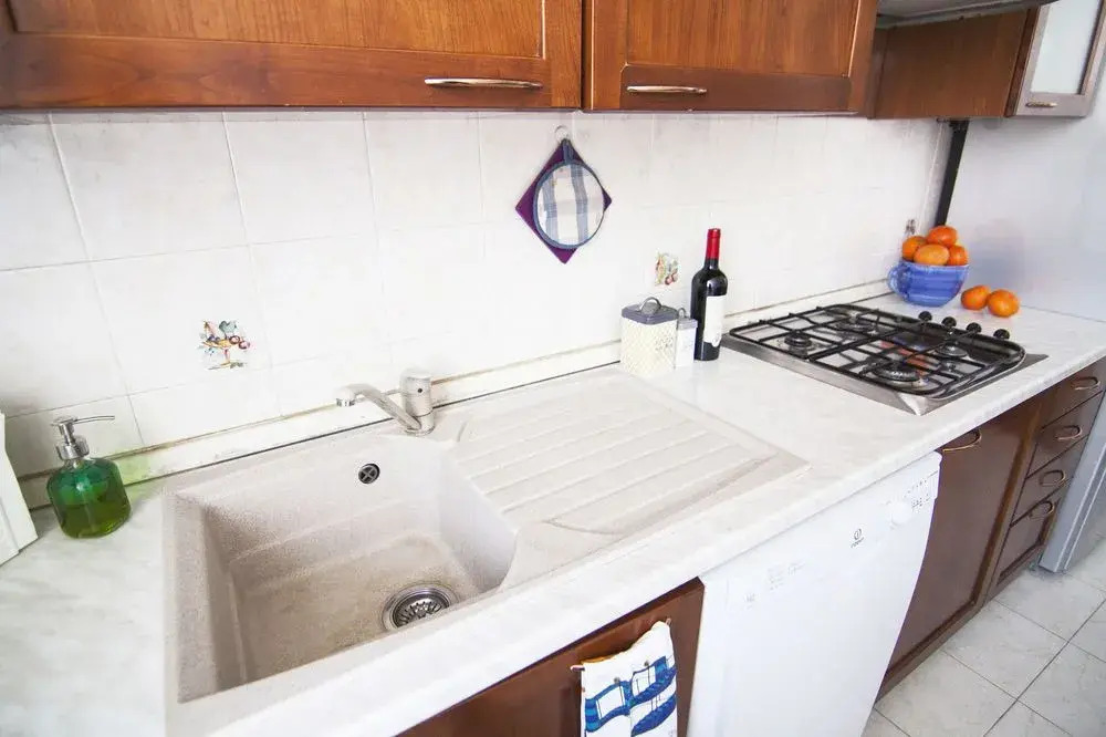 Alessia's Flat - Perfect Sunny