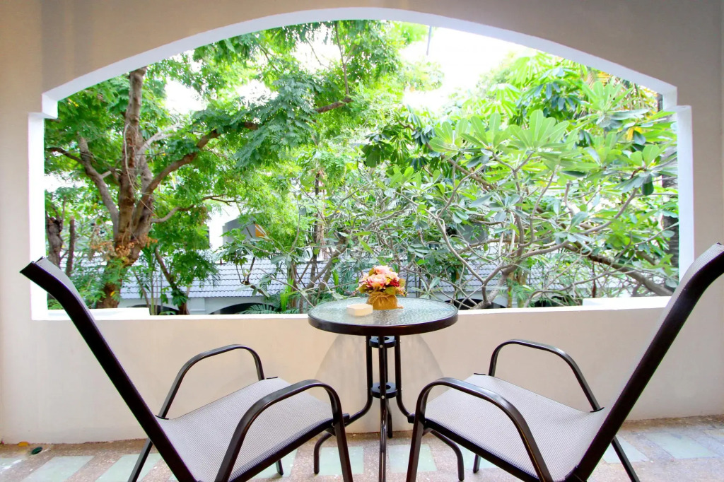 Pooh Beach Resort & Spa