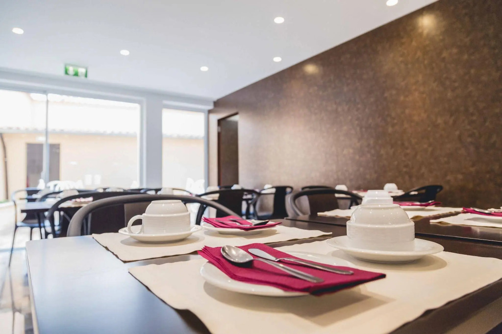 Hotel Aveiro Center by Alboi Group