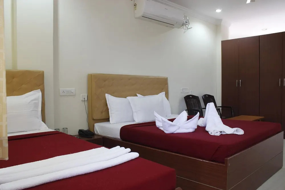 Hotel Neem Tree Hyderabad Airport