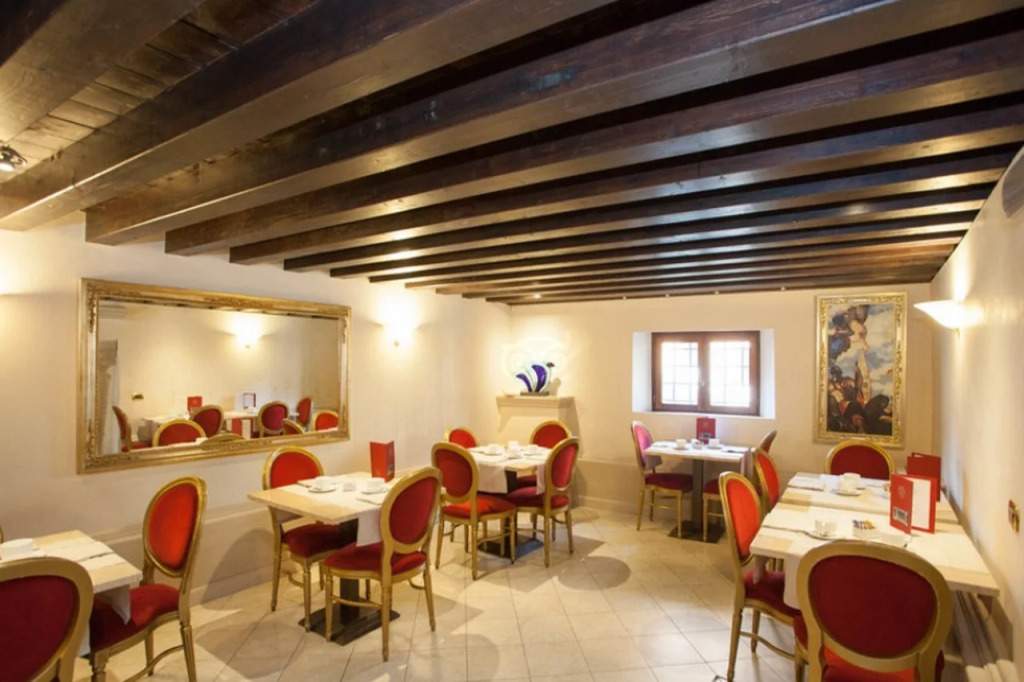 Hotel Liassidi Palace
