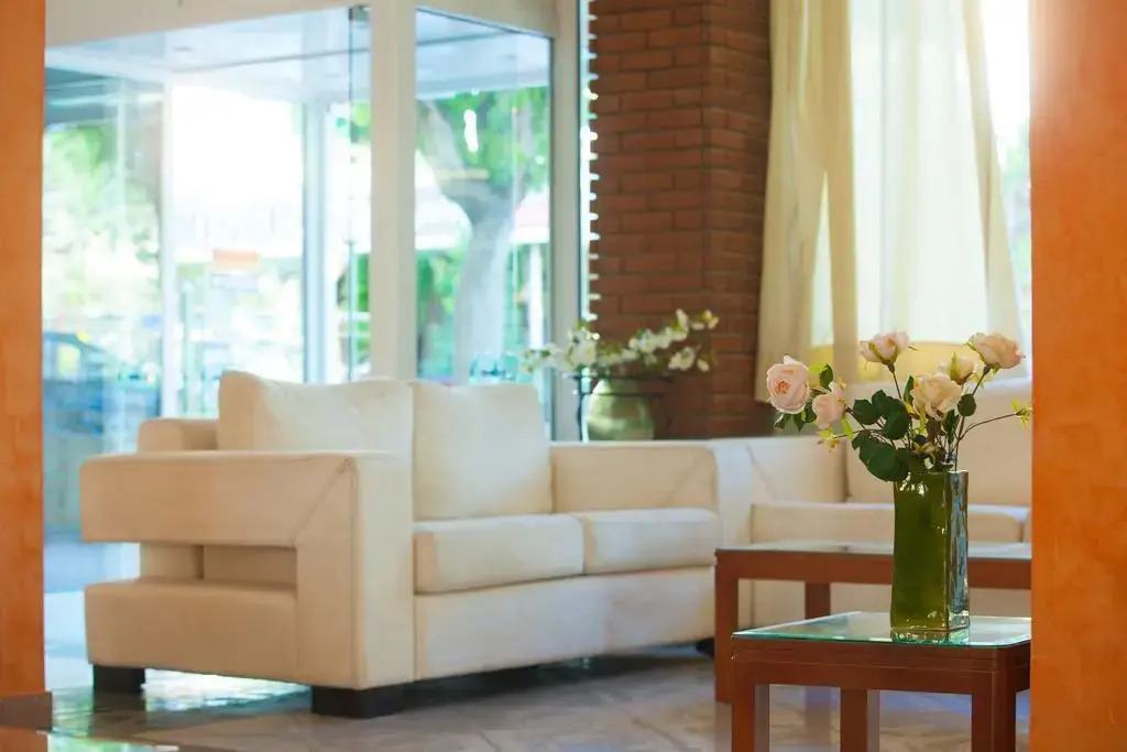 Pavlos Hotel