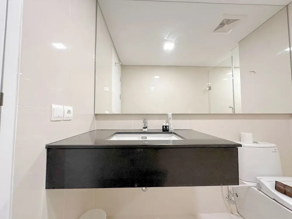 Spacious and Modern Studio SOHO Apartment at VieLoft SOHO and SKY Residence