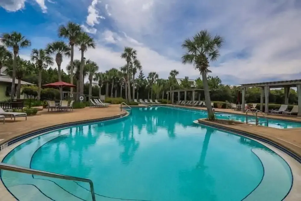 Sandy Bottoms 4 Bedroom Holiday Home by Five Star Properties