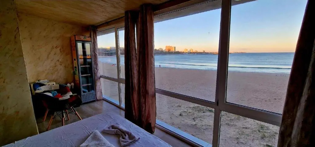 Lazy Lounge Apartments & Rooms
