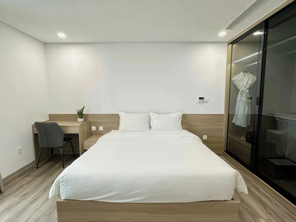 GEM Hotel & Residence