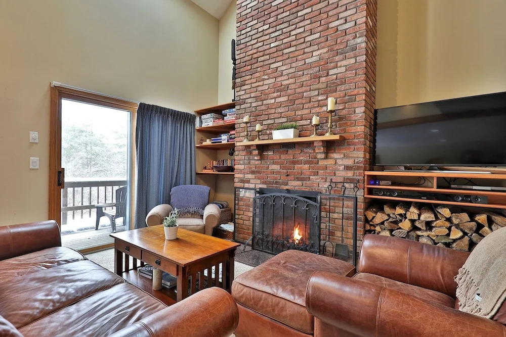 The Colony Club Loft at Killington by Killington Vacation Re