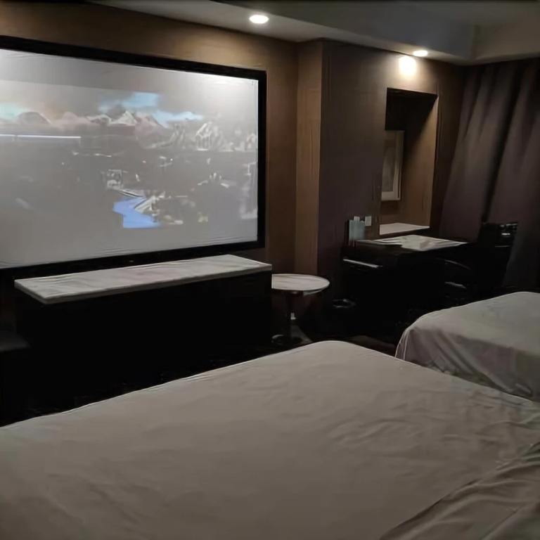 Changchun Four Seasons Hotel (Changchun People's Square Vigor City)