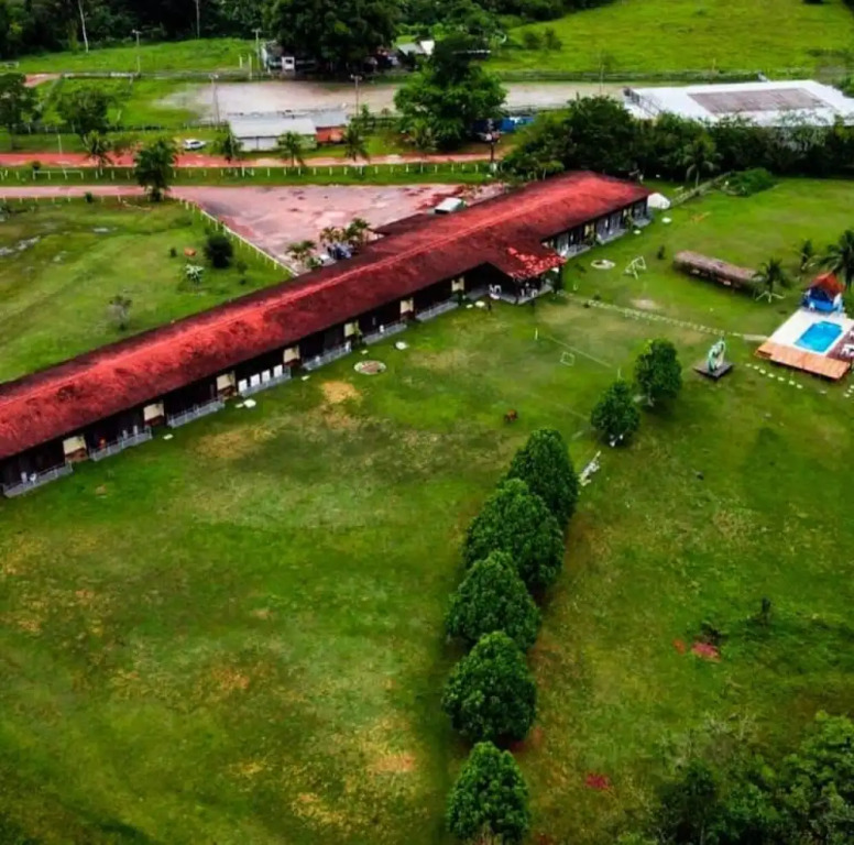Parque Hotel Corredeira do Urubuí