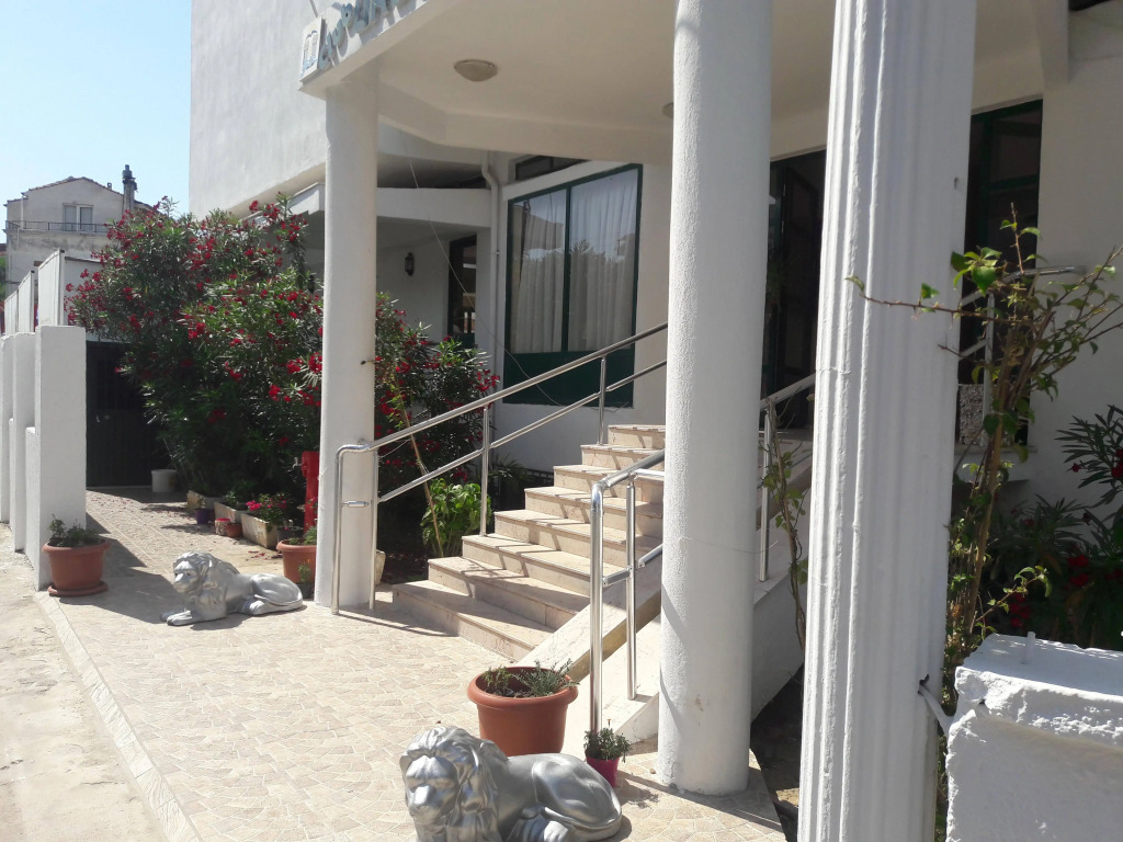 Club Urgench Hotel