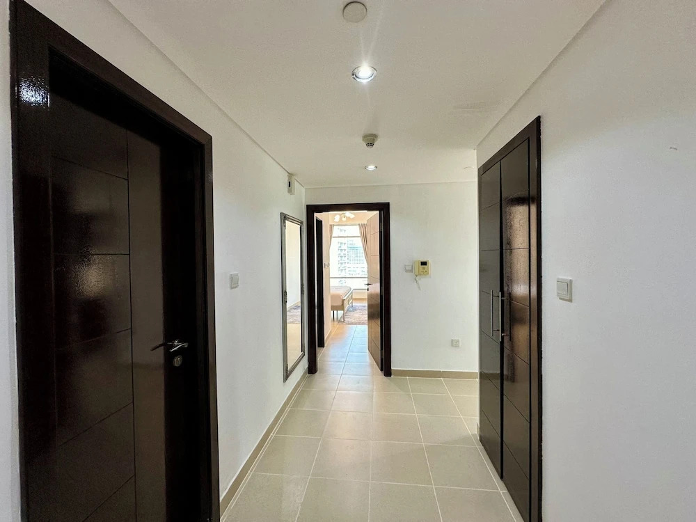 Lux BnB Burj Views