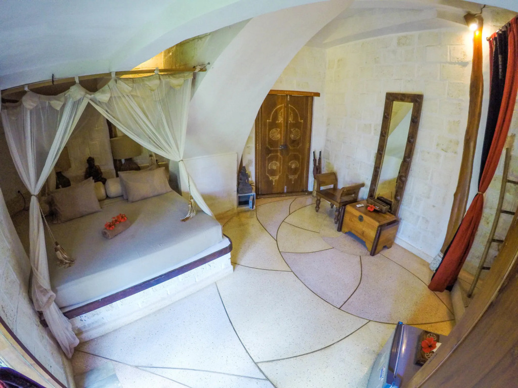 Three-bedroom Villa With Private Pool at La Joya Balangan Resort