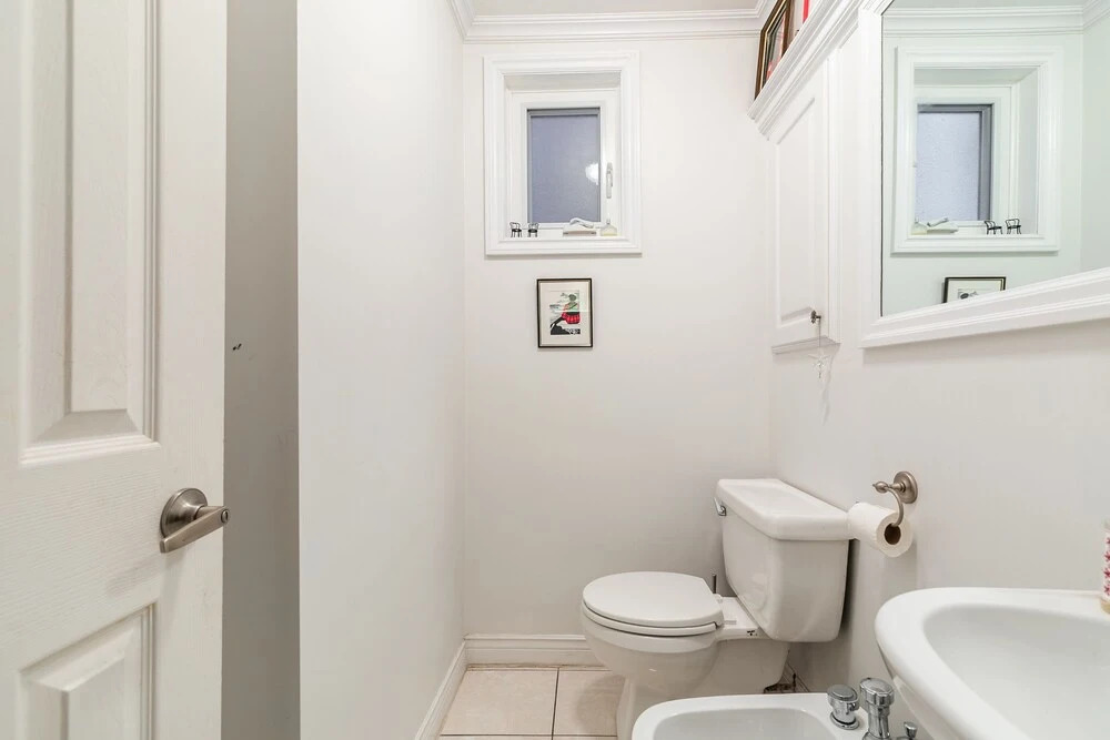 Spectacular Two Storey 3 Bedroom