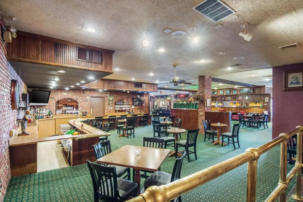 Ramada Ithaca