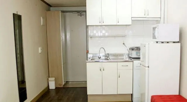 Golden Pond Guest House
