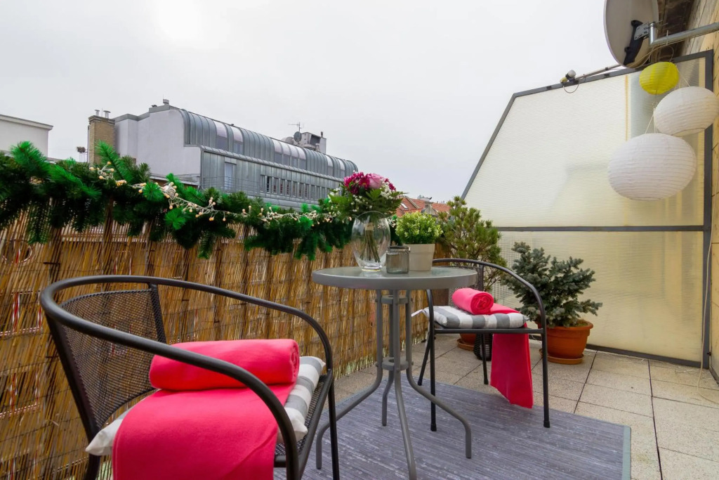 Prague Days - Deluxe Two-bedroom Apartment in New Town