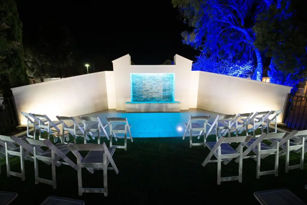 Best Western Plus All Settlers Motor Inn