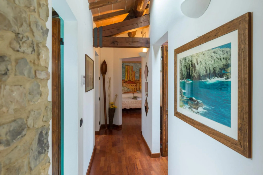 Beautiful villa with private pool immersed in the Tuscan countryside-Capanna al Lago