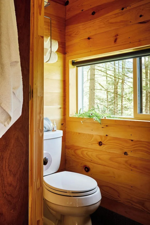 Postcard Cabins Mount Adams, Outdoor Collection by Marriott Bonvoy