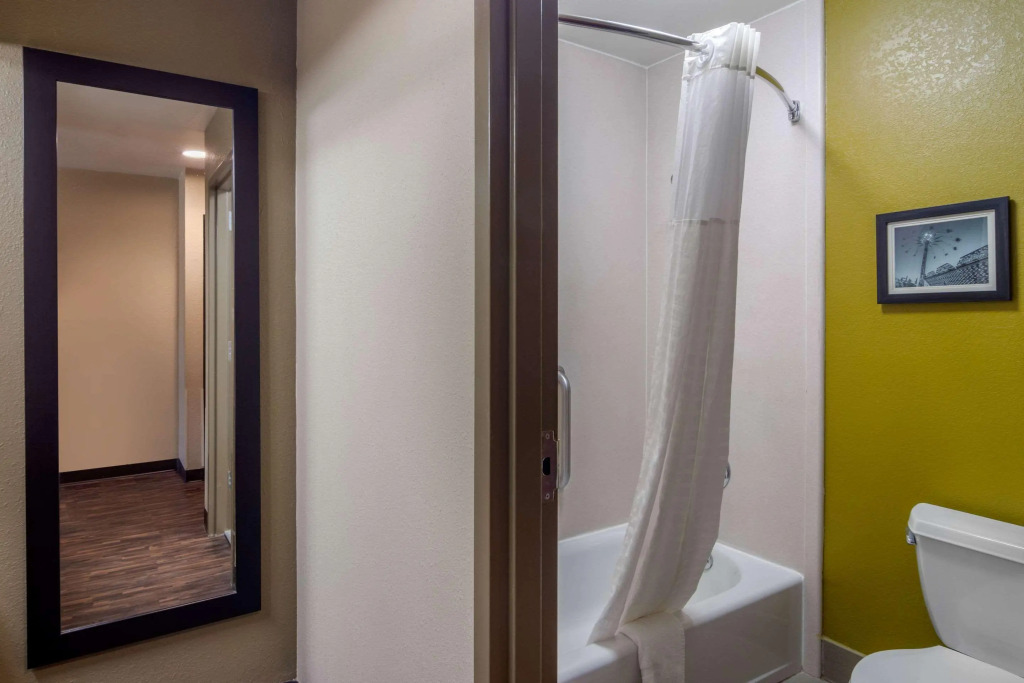Comfort Inn & Suites Perry National Fairgrounds Area